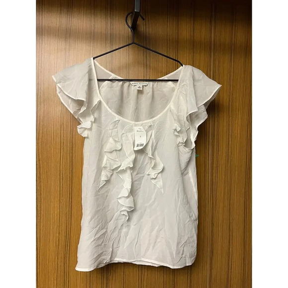 Banana Republic Tops - NWT Banana‎ Republic Women's Ivory Ruffle Blouse Size Small Casual Scoop Neck